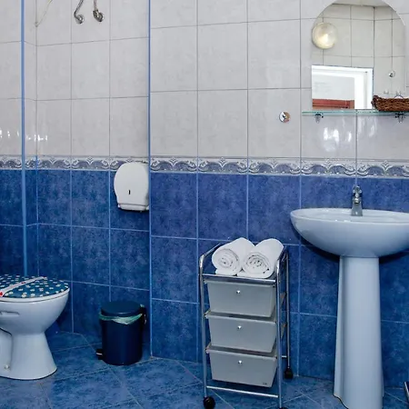 Готель Scotty's Boutique 3*